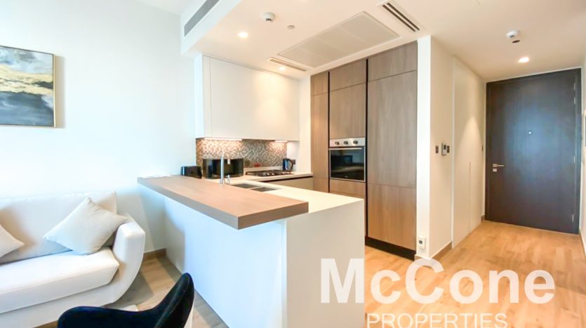 Apartment on Dubai Marina, 1 bedroom, 73.49 m2 / per year