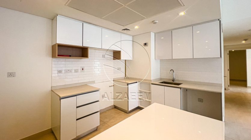 Apartment on Al Reem, Abu-Dhabi, 3 bedrooms, 127 m2 / per year