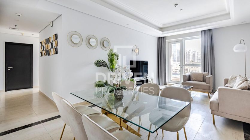 Apartment on Downtown Burj Dubai, 2 bedrooms, 128 m2 / per year