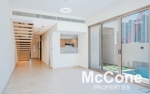 Townhouse on Al Furjan, Dubai, 4 bedrooms, 292.46 m2  | Foto 1
