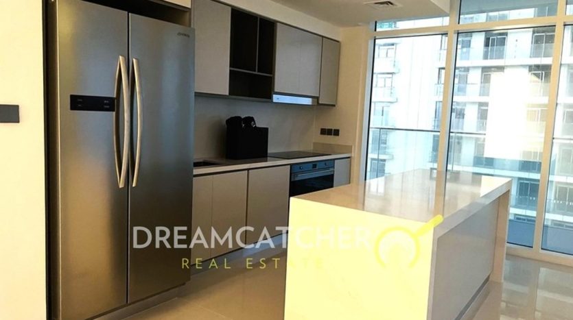 Apartment on Dubai Harbour, Dubai, 3 bedrooms, 194.72 m2 / per year