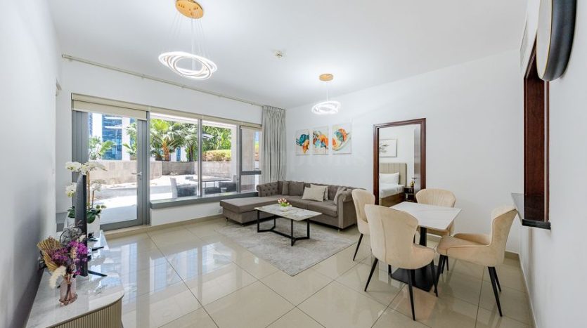 Apartment on Downtown Burj Dubai, 1 bedroom, 155.2 m2  | Foto 1