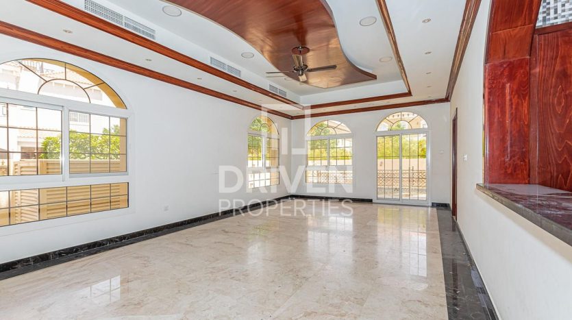 Вилла в The Villa, Дубай, 5 спален, 437 м2 / в год