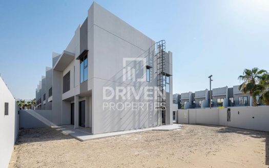Townhouse on Mohammed Bin Rashid City, Dubai, 4 bedrooms, 266 m2 / per year