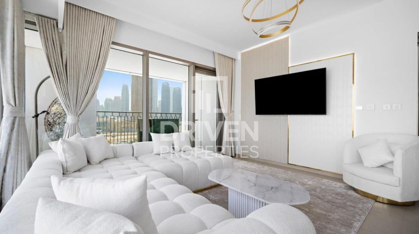 Apartment on Downtown Burj Dubai, 4 bedrooms, 152 m2 / per year