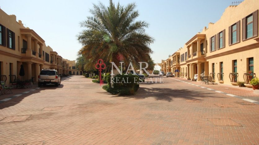 Вилла в Al Salam Street, Абу-Даби, 4 спальни, 250.8 м2 / в год