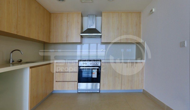 Apartment on Al Raha Beach, Abu-Dhabi, 2 bedrooms, 107.6 m2 / per year