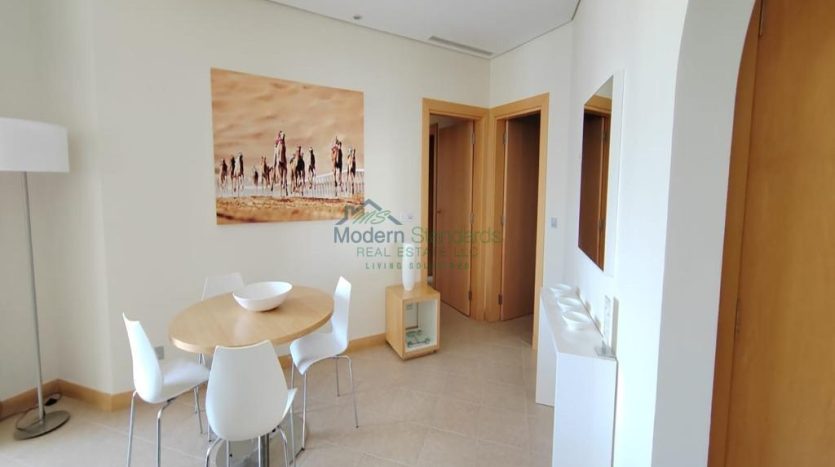 Apartment on Palm Jumeirah, Dubai, 2 bedrooms, 1671 m2 / per month