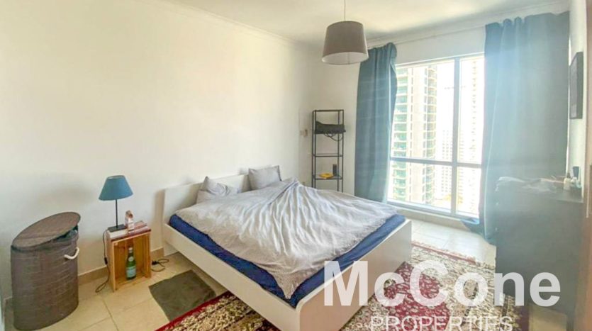 Квартира в The Views, Дубай, 2 спальни, 140.66 м2 / в год