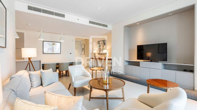 Apartment on Downtown Burj Dubai, 2 bedrooms, 129 m2 / per year