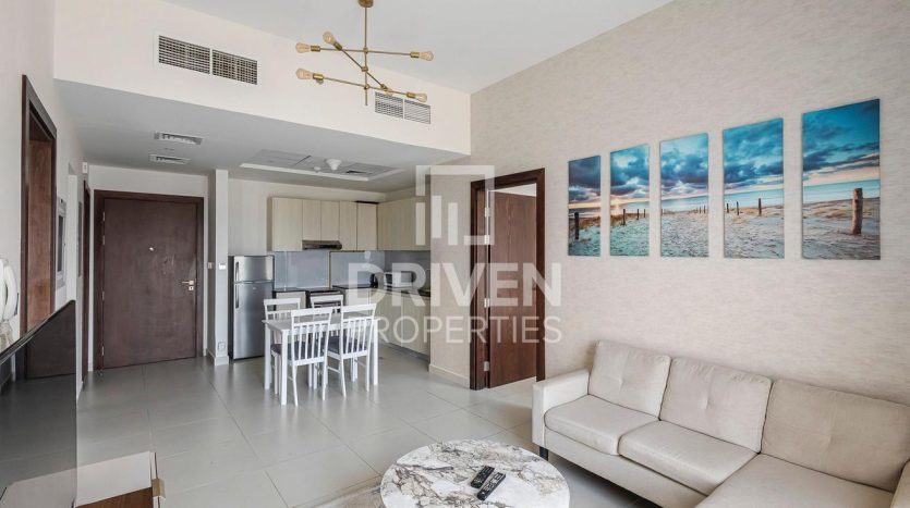 Apartment on Jumeirah Village Circle, Dubai, 2 bedrooms, 89 m2  | Foto 2