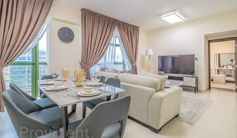 Apartment on Dubai Sports City, Dubai, 1 bedroom,  | Foto 2