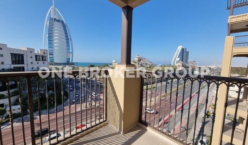 Apartment on Umm Suqeim, Dubai, 4 bedrooms, 247.2 m2  | Foto 2