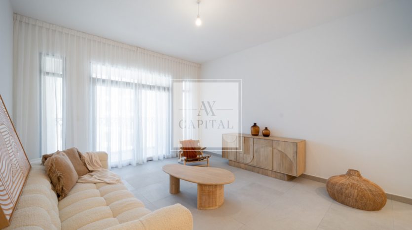 Apartment on Umm Suqeim, Dubai, 1 bedroom, 71.7 m2 / per year