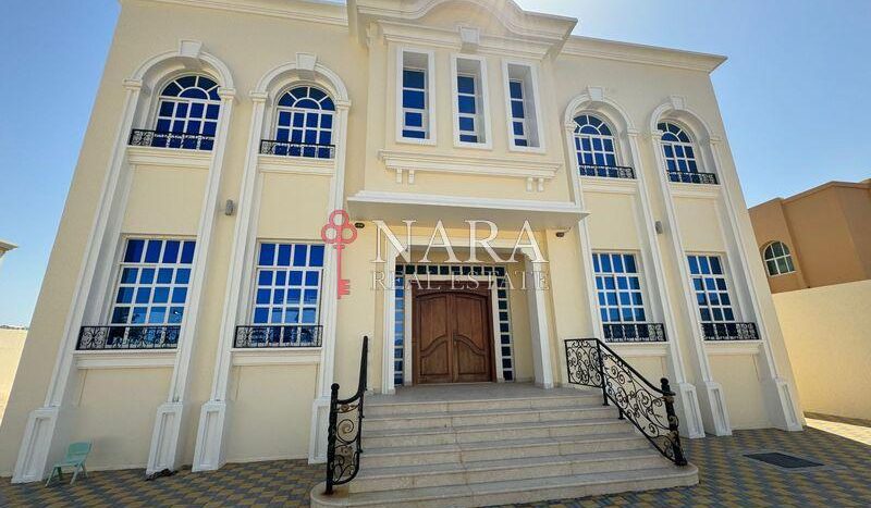 Villa on Khalifa City, Abu-Dhabi, 8 bedrooms, 585.3 m2 / per year