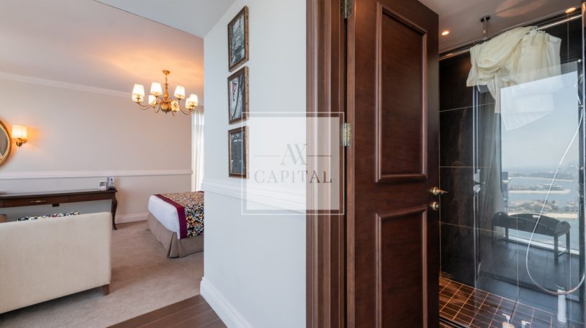 Apartment on Palm Jumeirah, Dubai, 1 bedroom, 70 m2 / per year