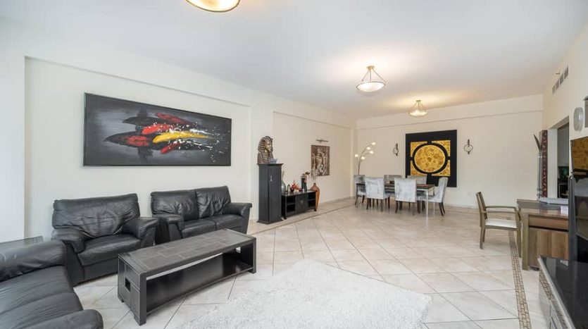 Apartment on Dubai Marina, 3 bedrooms, 266 m2 / per year