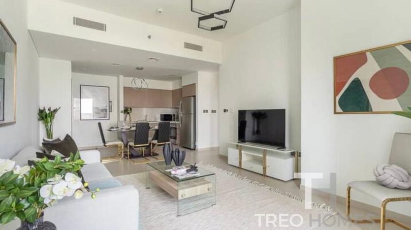 Apartment on Burj Khalifa, Dubai, 2 bedrooms, 103 m2 / per year