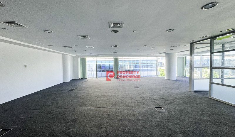 Office on Dubai Media City, Dubai, 171 m2 / per month