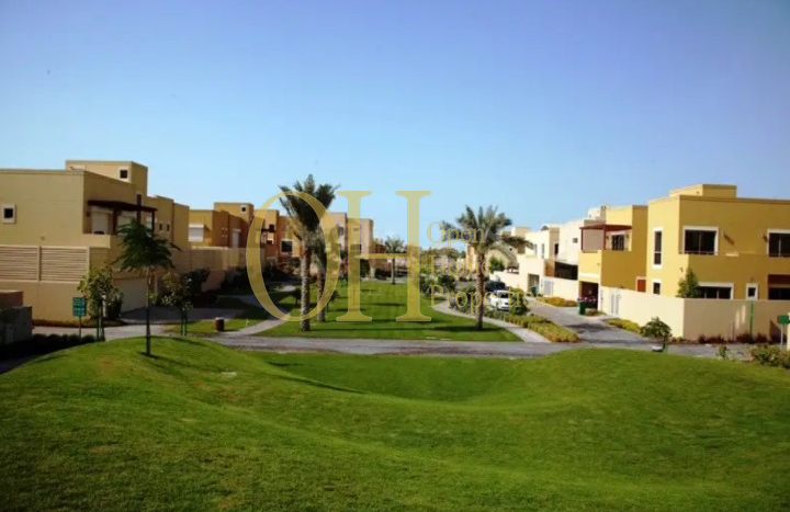 Villa on Al Raha Gardens, Abu-Dhabi, 3 bedrooms, 254.9 m2  | Foto 2