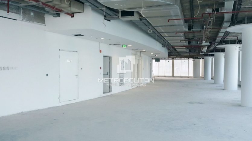 Office on Business Bay, Dubai, 1070 m2 / per year