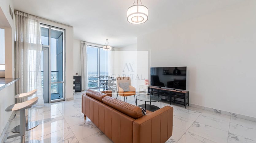 Apartment on Business Bay, Dubai, 2 bedrooms, 138.9 m2 / per year