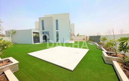 Townhouse on Arabian Ranches 3, Dubai, 4 bedrooms, 240.1 m2  | Foto 1
