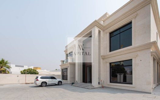 Villa on Al-Warka, Dubai, 3 bedrooms, 973 m2 / per year