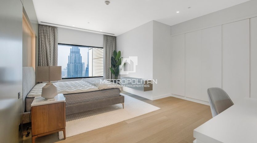 Квартира в DIFC, Дубай, 2 спальни, 171 м2 / в год