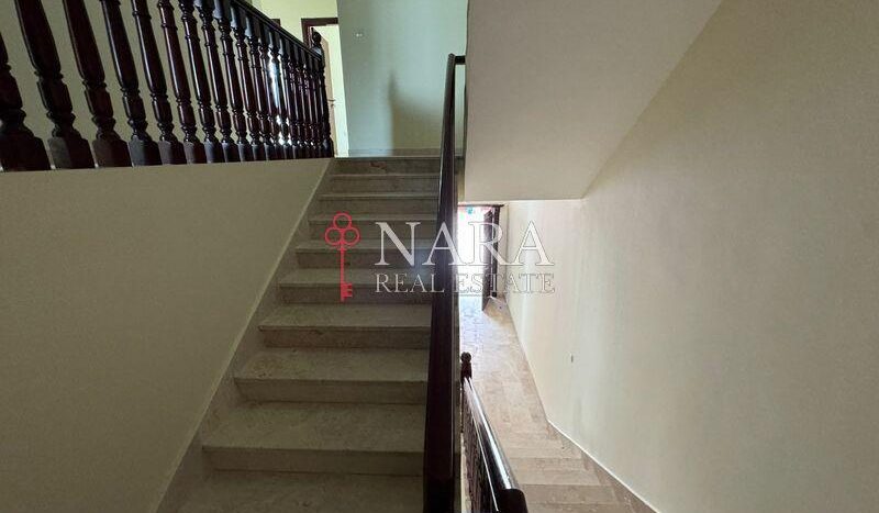 Villa on Khalifa City, Abu-Dhabi, 4 bedrooms, 380.9 m2 / per year