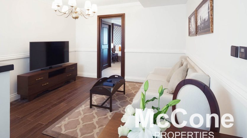 Apartment on Palm Jumeirah, Dubai, 1 bedroom, 49.98 m2 / per year
