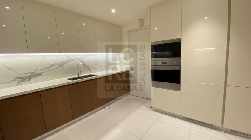Townhouse on Saadiyat Island, Abu-Dhabi, 3 bedrooms, 408.8 m2 / per year