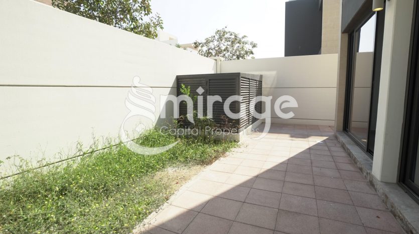 Villa on Al Salam Street, Abu-Dhabi, 5 bedrooms, 293.6 m2  | Foto 2