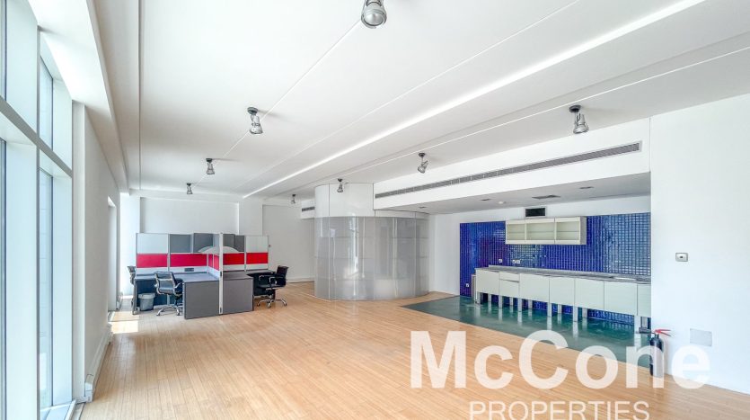 Офис в Dubai Media City, 81.2 м2 / в год