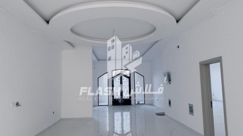 Villa on Seih Al Uraibi, Ras-al-khaimah, 10 bedrooms, 1393.5 m2  | Foto 1