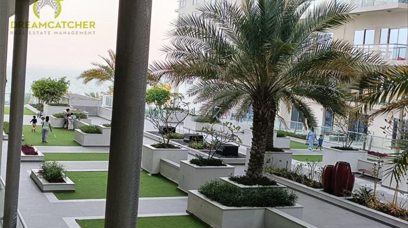 Duplexes on Al Marjan Island, Ras-al-khaimah, 2 bedrooms, 132.9 m2 / per year