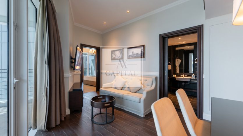 Apartment on Palm Jumeirah, Dubai, 34 m2 / per year
