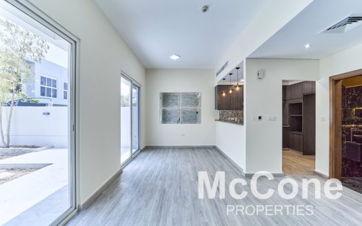 Villa on Mudon, Dubai, 3 bedrooms, 177.26 m2 / per year
