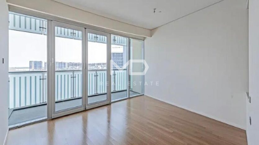 Apartment on Al Raha Beach, Abu-Dhabi, 2 bedrooms, 143.5 m2 / per year