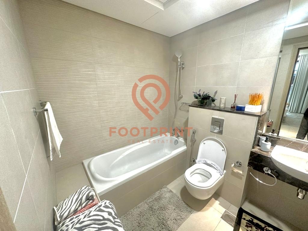 Apartment on Mirdif, Dubai, 2 bedrooms, 130.1 m2  | Foto 7