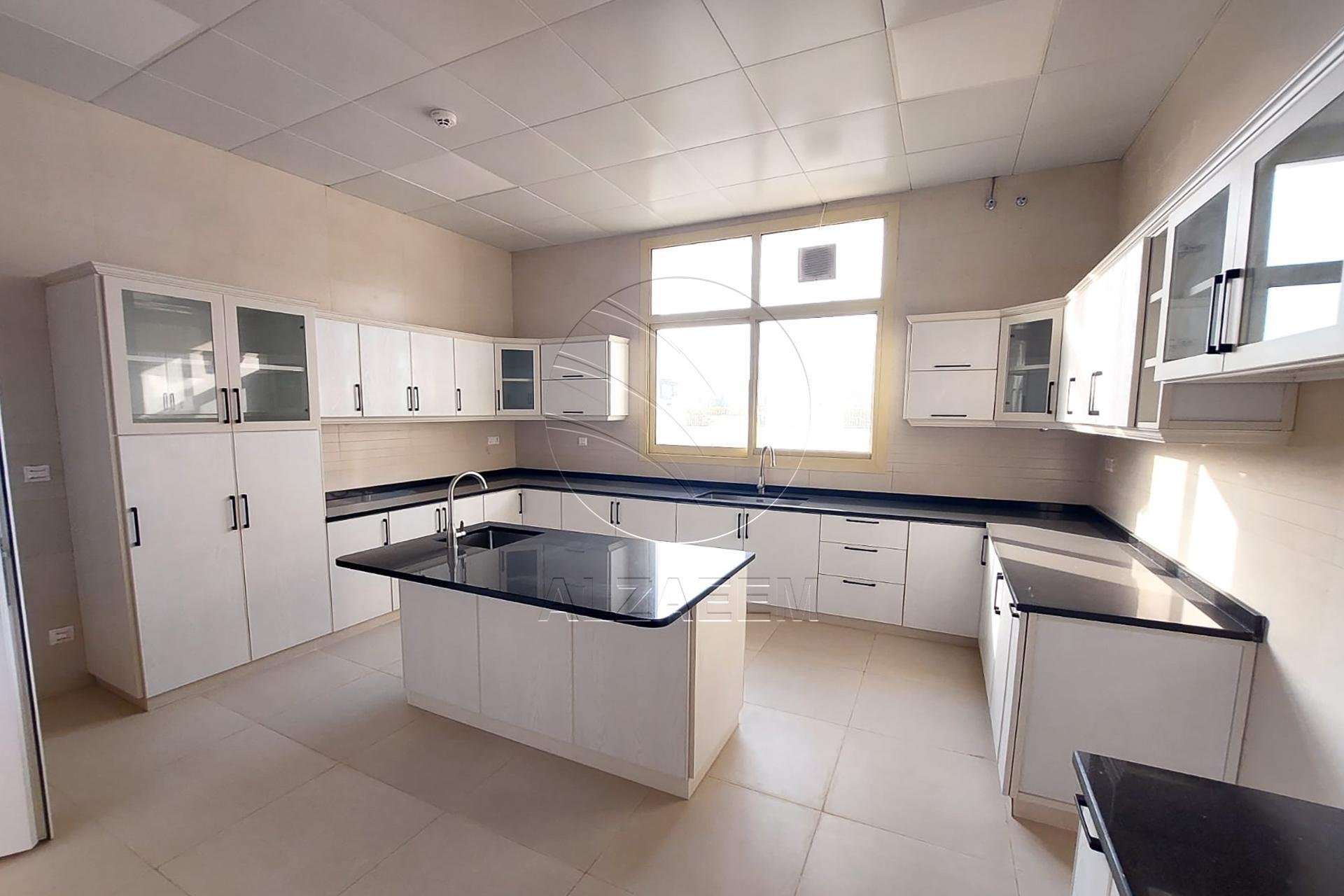 Villa on Khalifa City, Abu-Dhabi, 5 bedrooms, 929 m2  | Foto 10