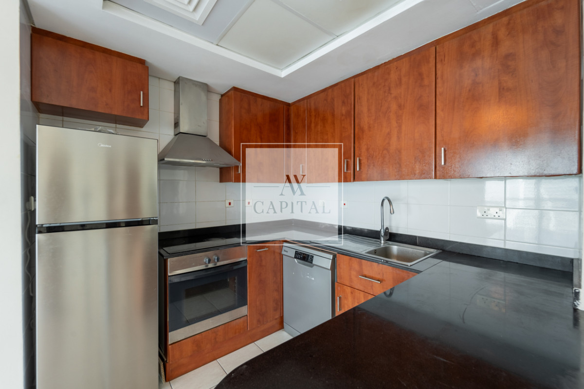 Apartment on Jumeirah Lake Towers, Dubai, 2 bedrooms, 154.7 m2  | Foto 15