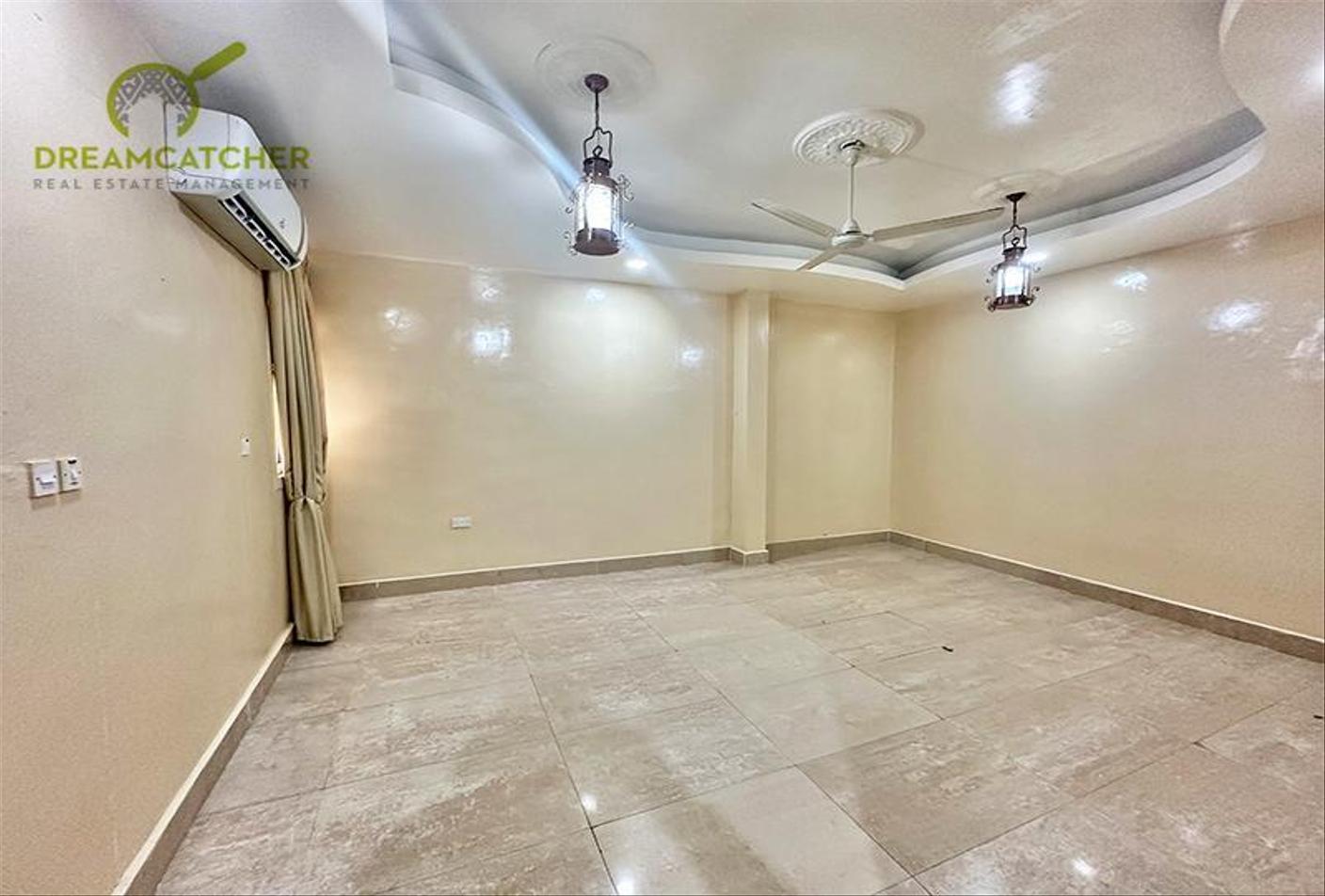 Villa on Seih Al Uraibi, Ras-al-khaimah, 10 bedrooms, 2694.2 m2  | Foto 7