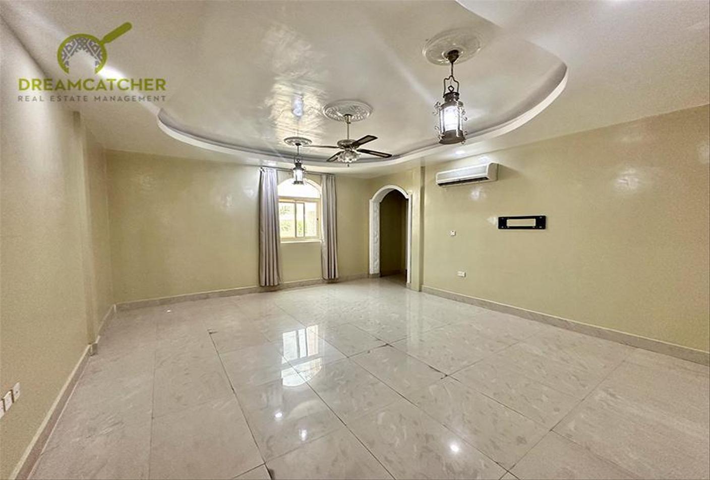 Villa on Seih Al Uraibi, Ras-al-khaimah, 10 bedrooms, 2694.2 m2  | Foto 8