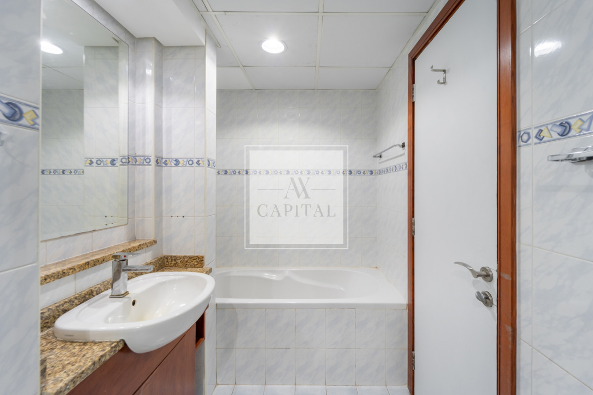 Apartment on Jumeirah Lake Towers, Dubai, 2 bedrooms, 154.7 m2  | Foto 11