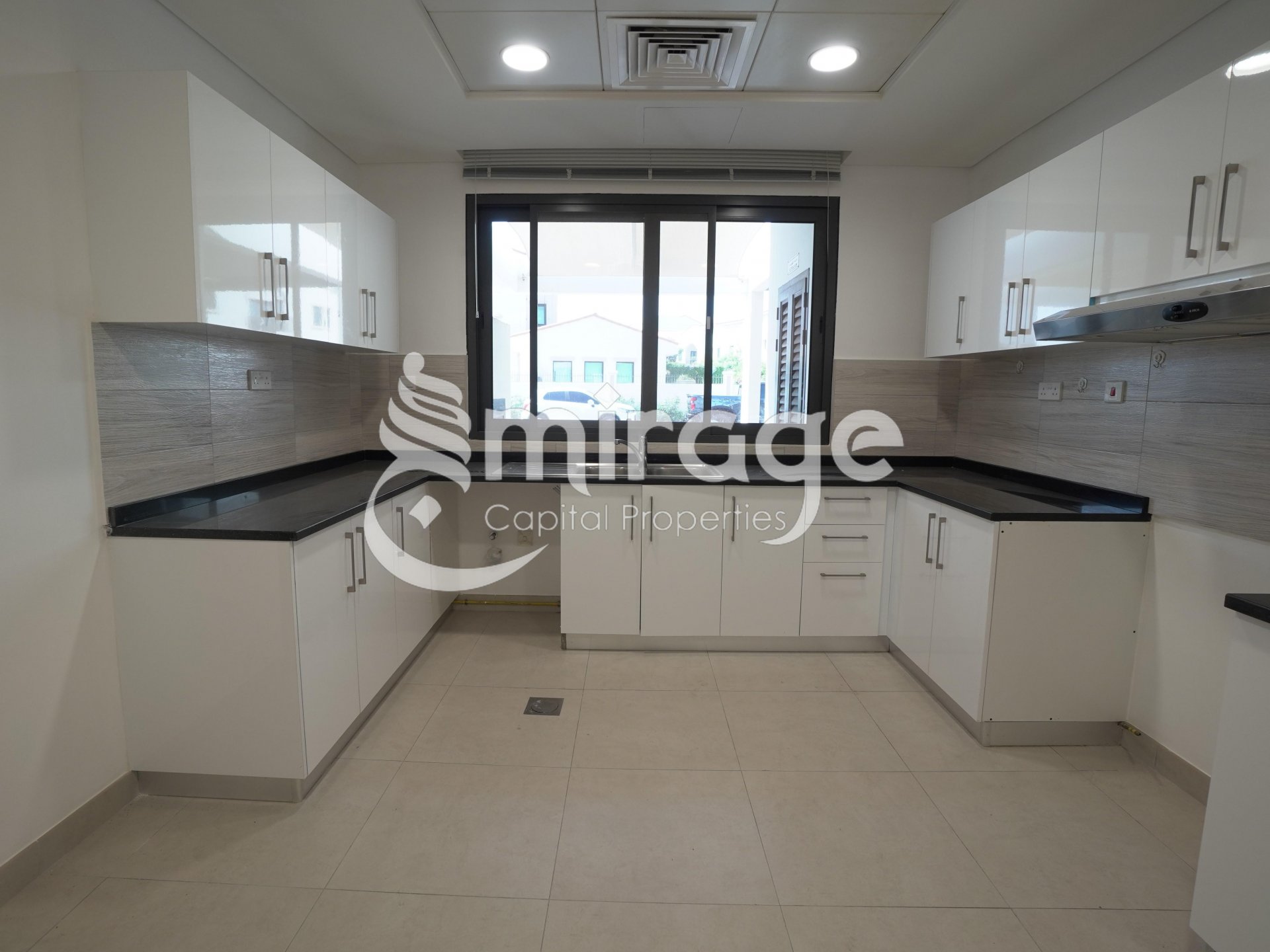 Villa on Al Salam Street, Abu-Dhabi, 5 bedrooms, 293.6 m2  | Foto 10