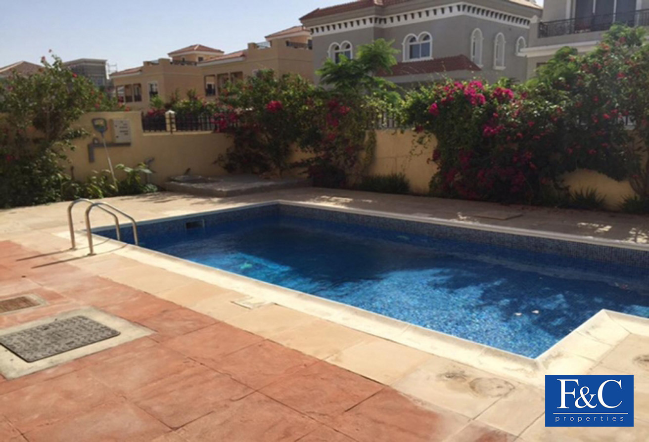 Villa on The Villa, Dubai, 5 bedrooms, 561 m2  | Foto 9