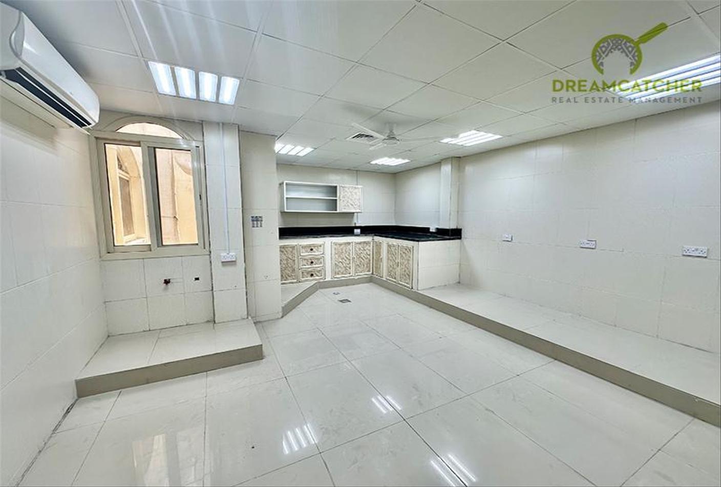 Villa on Seih Al Uraibi, Ras-al-khaimah, 10 bedrooms, 2694.2 m2  | Foto 15